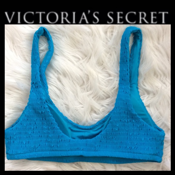 NWOT VS Smocked Bralette Bikini Top - Picture 6 of 9